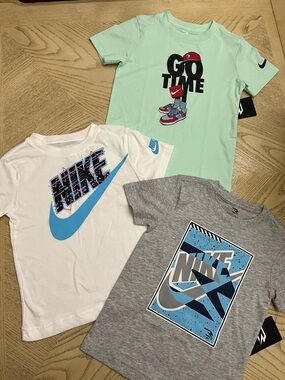 *BUNDLE* Boy Nike 3BRAND Short Sleeve Tees Size 5